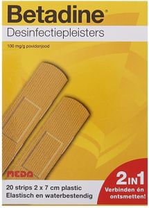 BETADINE DESINFECTIEPLEISTERS 2 X 7 CM PLASTIC PAKJE 20 STUKS